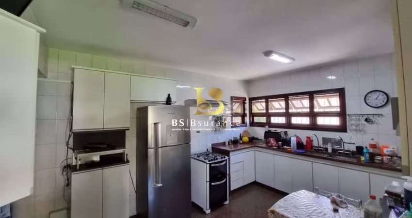 Casa com 4 quartos à venda na Rua Eunice Linton, 44, Camboinhas, Niterói
