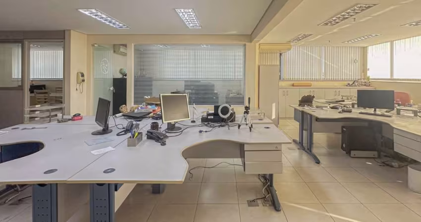 Confortável conjunto comercial para locação, 150m²