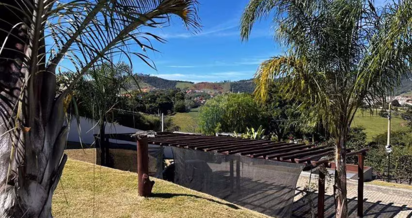 Casa no condomínio residencial vale dos lagos para venda com 4 quartos, sendo 2 suítes, 600m²