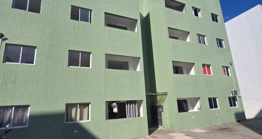 Apartamento no Bairro do Novo Geisel, 1° andar, com varanda e suíte, área de lazer e academia.