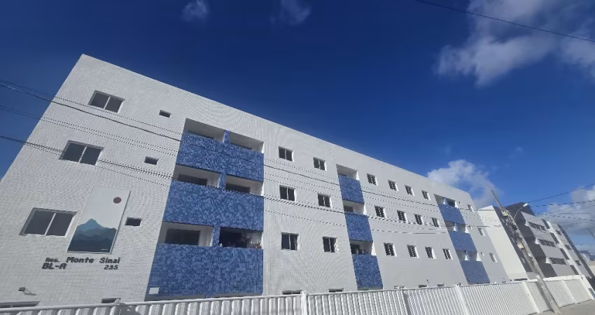 Apartamento no Bairro do Muçumagro, 2° andar, com varanda, área de lazer completa, e salão de festas.