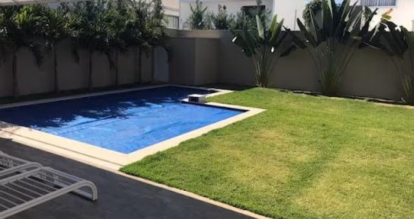 Casa Estilo Sobrado Condomínio Villa dos Ipês