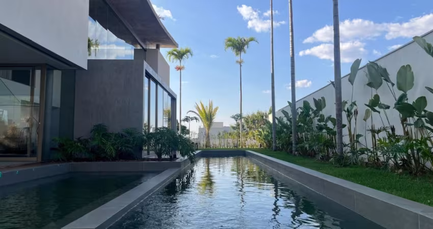 Casa Alto Padrão Condomínio Solares da Gávea