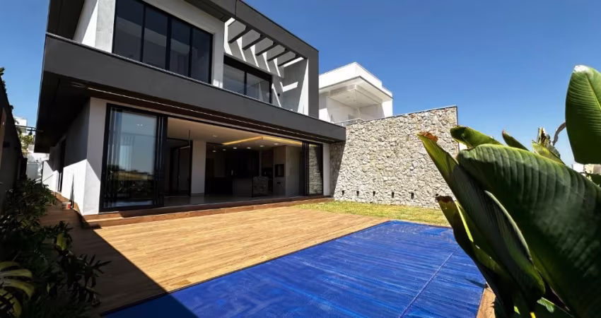 Casa Estilo Sobrado Condomínio Gávea Paradiso