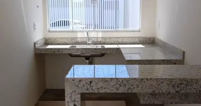 Casa com 2 quartos à venda na Rua Nova Ponte, Granada, Uberlândia