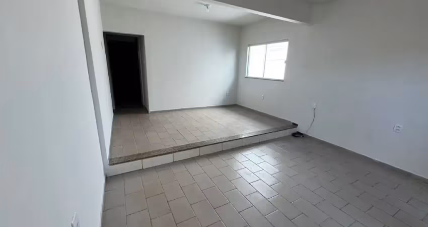Casa com 3 quartos à venda na Rua Iraci Marcelino Vieira, Residencial Viviane, Uberlândia