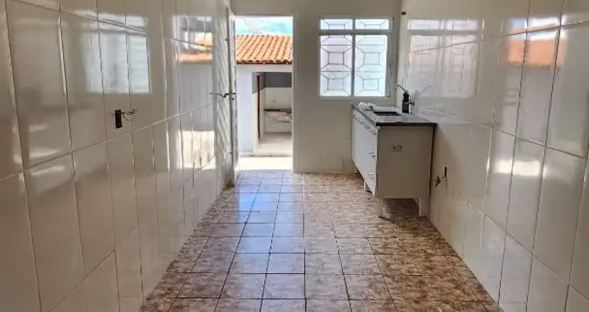 Casa com 4 quartos à venda na Avenida Jaime de Barros, Santa Luzia, Uberlândia