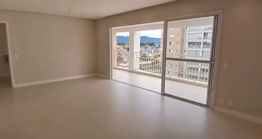 Lindo apartamento a venda, novo, recém reformado, novo, com 3 suítes sendo 1 master