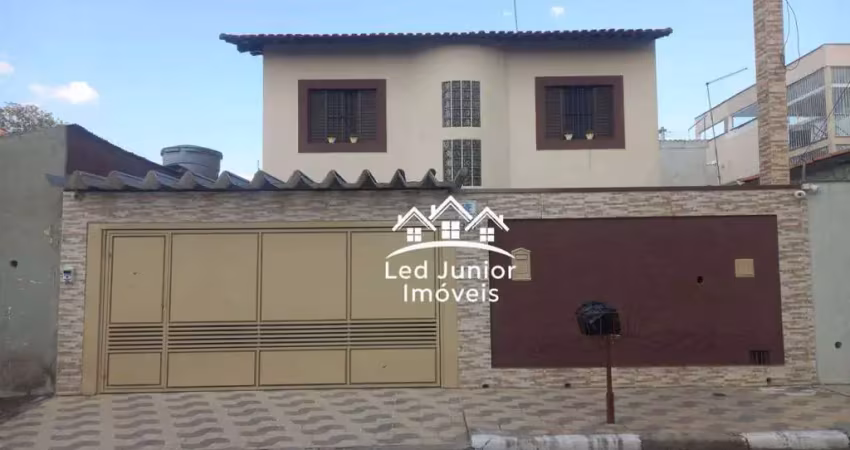 Sobrado com 3 dormitórios à venda, 160 m² por R$ 700.000 - Cidade Cruzeiro do Sul - Suzano/SP