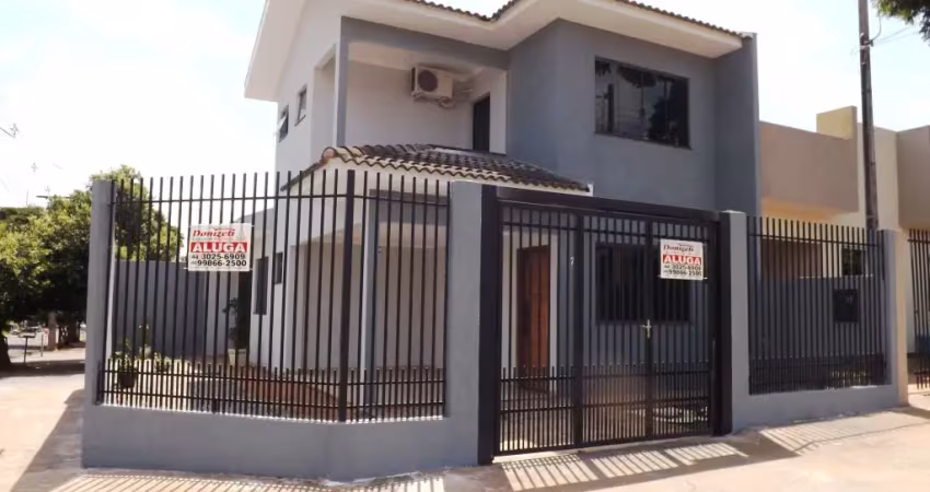 Aluga-se belo sobrado jd alvorada próx. praça farroupilha