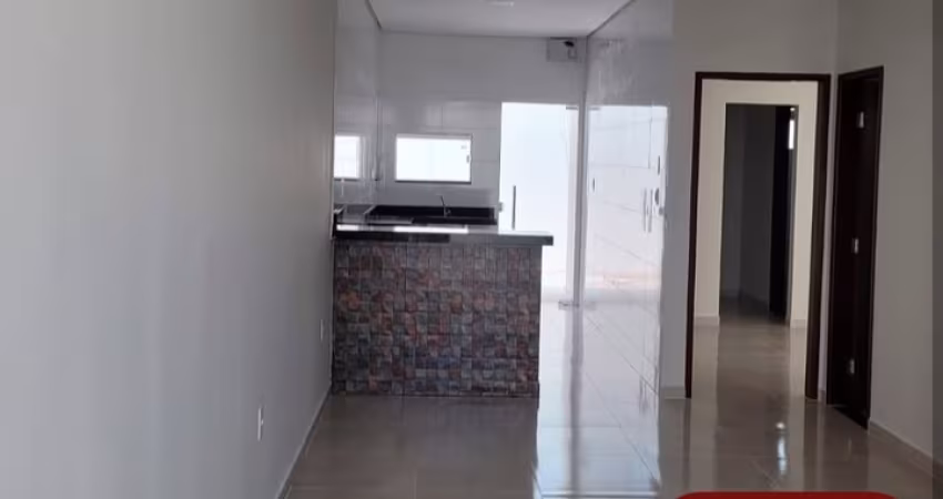 Bela Casa no Bairro Dom Avelar, Petrolina - Pe.
