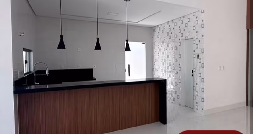 Bela Casa Projetada no Bairro VILA NOVA, Petrolina - Pe.