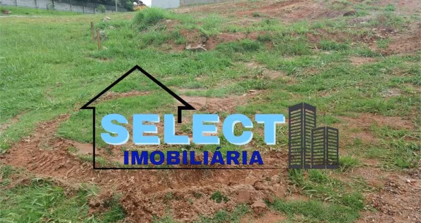 Terreno à venda em Condomínio Louveira SP
