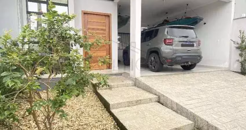 Casa para alugar em tijucas, bosque da mata, com 2 quartos
