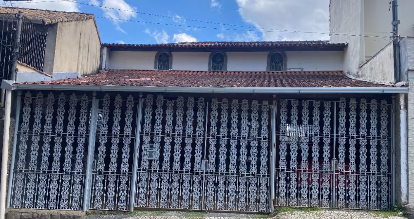 Casa de 4 quartos no Jardim do Sol!