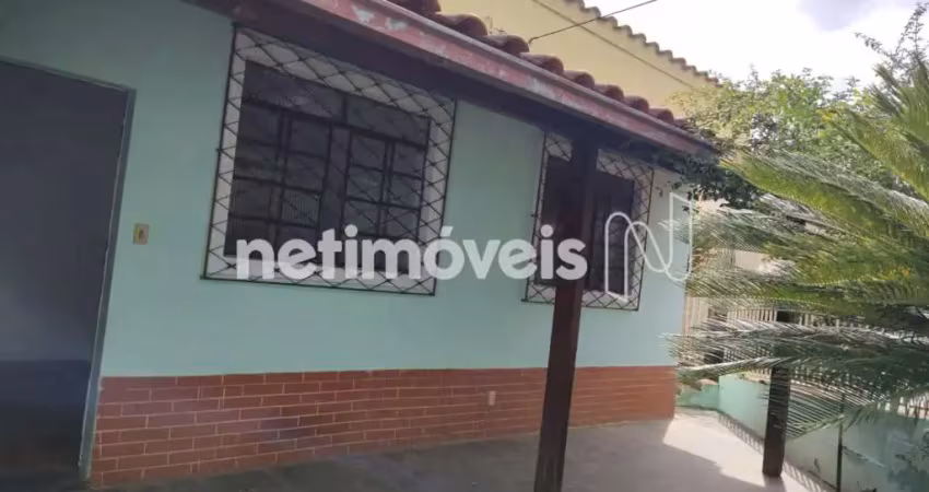 Casa com 2 quartos para alugar no Salgado Filho, Belo Horizonte 