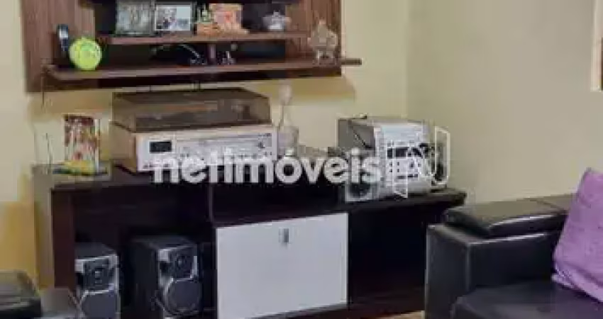 Casa com 3 quartos à venda na Rua Antônio Martins de Souza, Betânia, Belo Horizonte