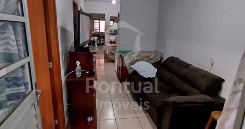 Casa à venda com 3 4, sala, copa e cozinha, Monte Hebron, UBERLANDIA - MG