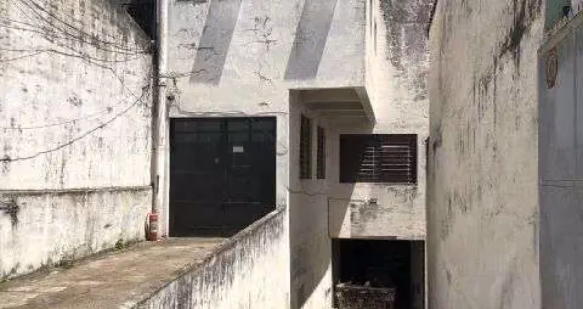Casa à venda na Rua Dom Bernardo Nogueira, Vila Gumercindo, São Paulo