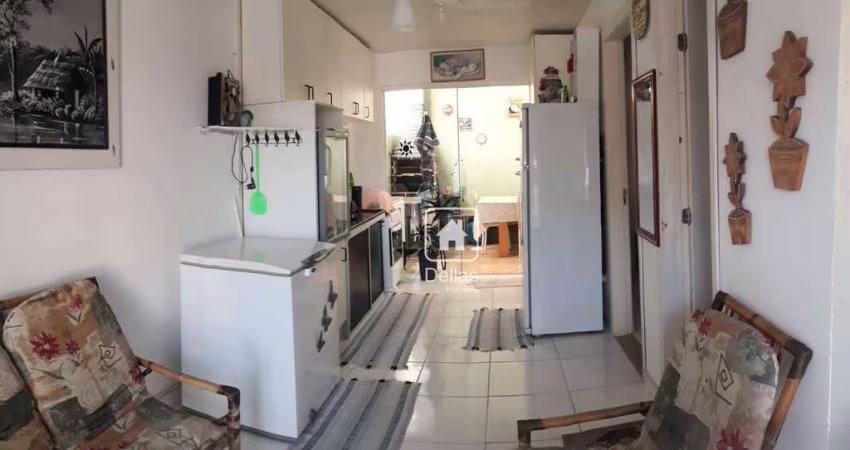Sobrado com 3 dormitórios à venda, 39 m² por R$ 380.000 - Balneário Gaivotas - Matinhos/PR