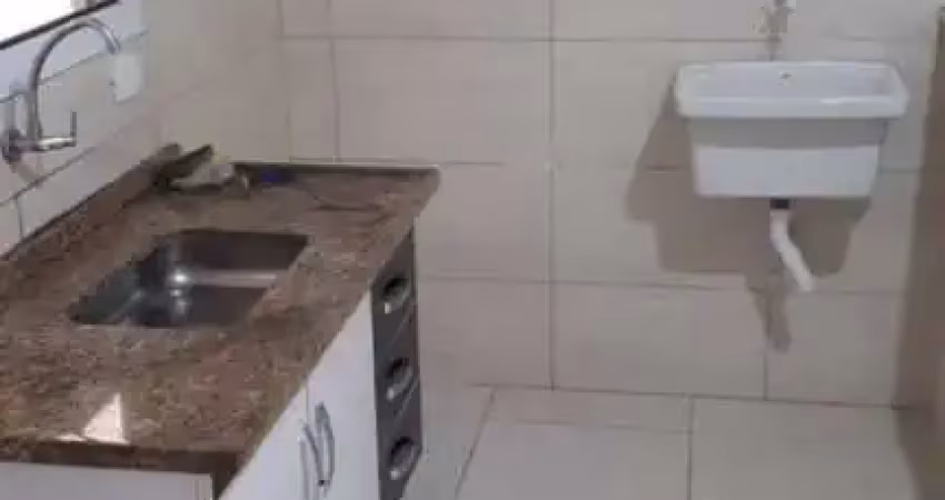 Kitnet / Stúdio para alugar na Rua Padre Miguel Luís Teixeira, 66, Parque Colonial, São Paulo