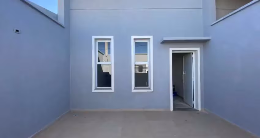Casa com 2 quartos à venda na Rua Oswaldo Faccio, 269, Parque Residencial Sabiás, Indaiatuba