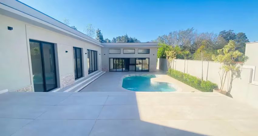 Luxuosa casa em condomínio à venda em campinas-sp, loteamento arboreto dos jequitibás (sousas) - 4 quartos, 2 suítes, 2 salas, 2 banheiros, 5 vagas, 312m²