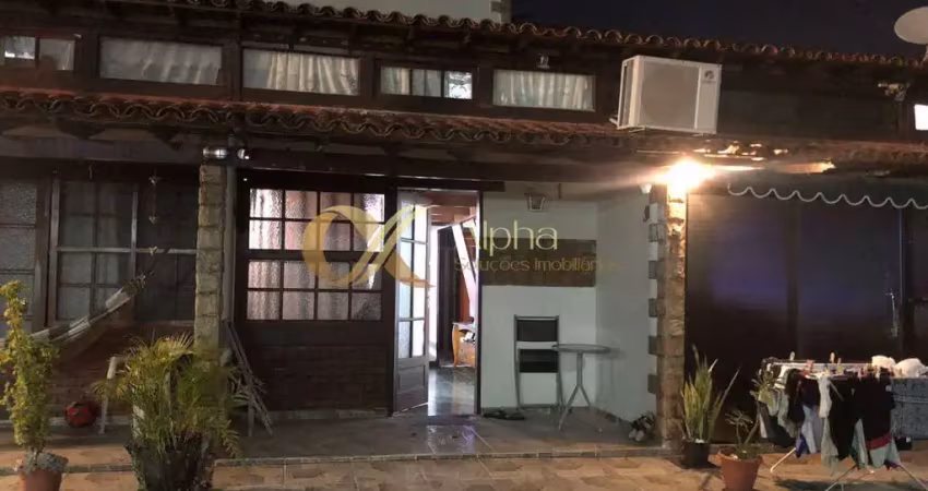 Casa à venda em condomínio no portinho, cabo frio/rj