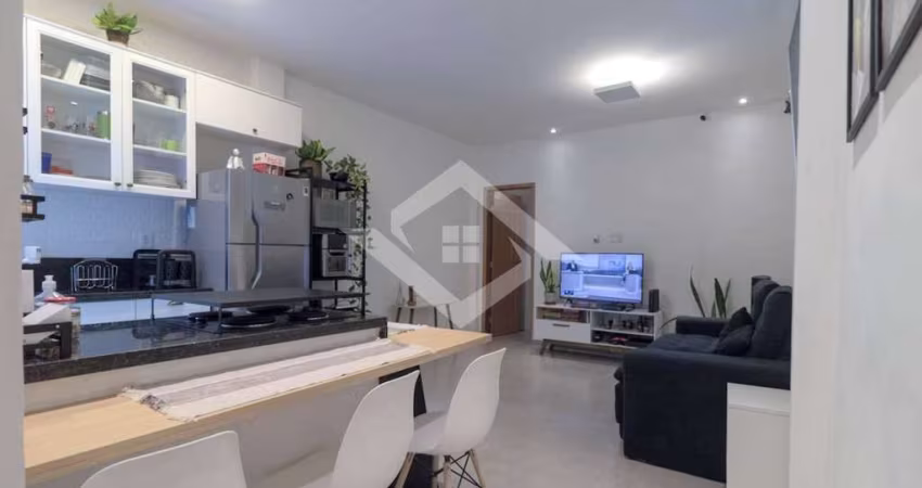 Apartamento Jardim de 2 Quartos Mobiliado e Reformado