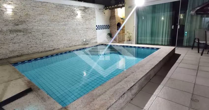 Casa Linear com 3 Quartos no Condomínio Bairro da Graça, Taquara