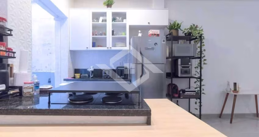 Apartamento Garden Mobiliado de 2 Quartos em Botafogo – 73m² de Conforto e
