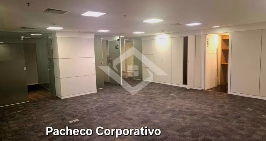 Praia de Botafogo  Excelente Sala  126m2  com ar central   e 3 vagas