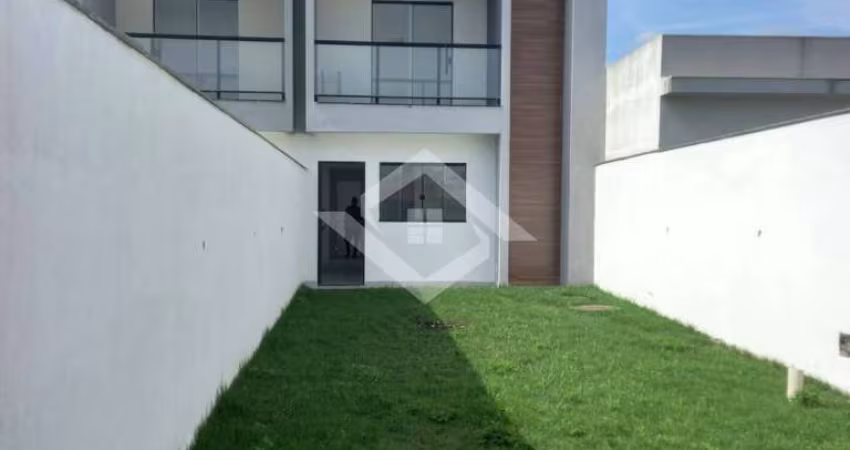 Casa dúplex. 3 qtos, 2 suítes. Garagem pedra de guaratiba RJ
