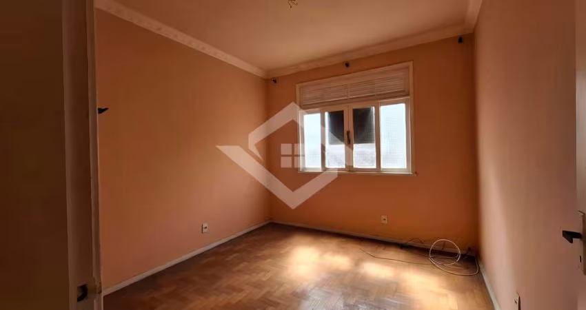 Apartamento tipo casa em vila na praça Seca, 2  quartos  91m2