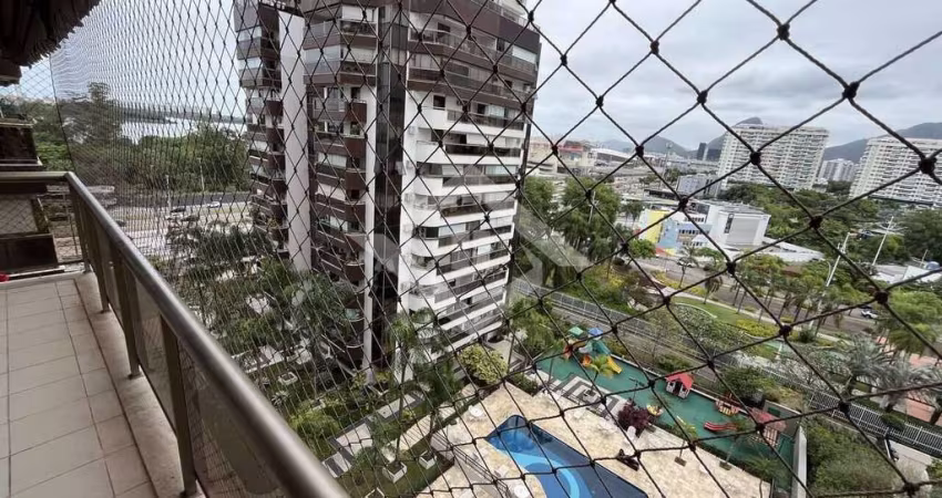 Apartamento de 3 Quartos para Venda no Rio 2 com 136 m²