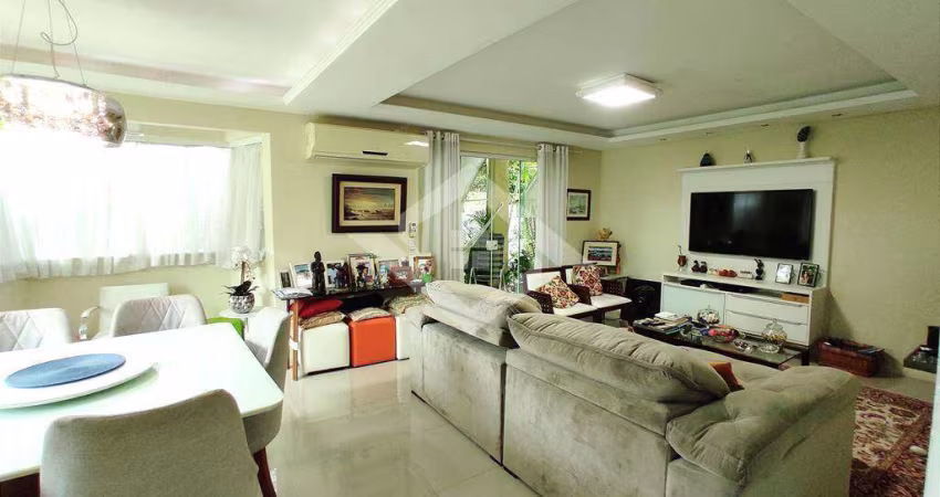 Casa Duplex com 4 suítes, 250m²  condomínio Jardim Itaúna, Vargem Grande