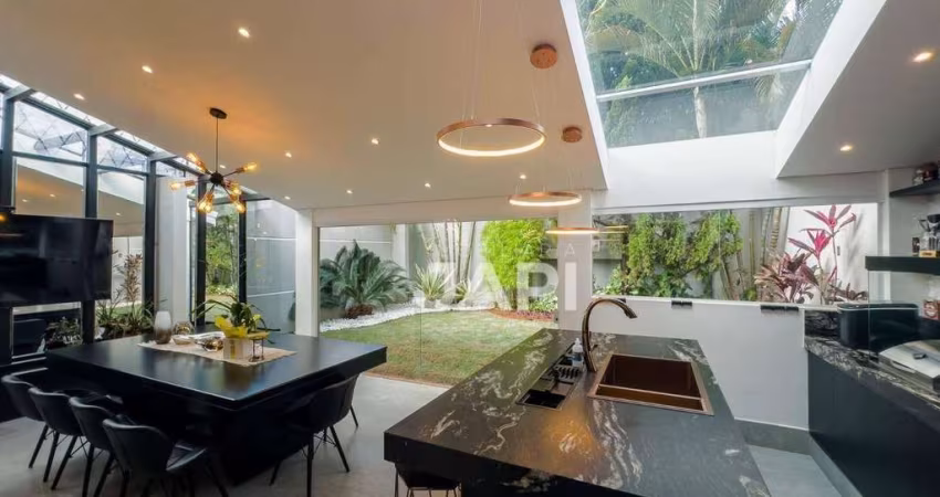 Casa à venda em Jundiaí - Condomínio Chácara das Palmeiras Imperiais - Medeiros - 4 Quartos - 173 m² - R$ 1.485.000,00