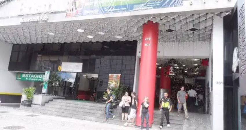 CENTRO - RUA EMILIANO PERNETA e PRAÇA RUI BARBOSA