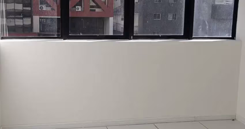 Conjunto comercial  - ao lado shop. curitiba - bem localizado