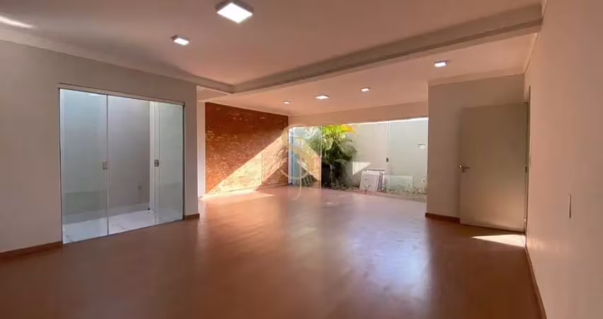 Casa com 3 quartos à venda no Jardim do Éden, Franca 