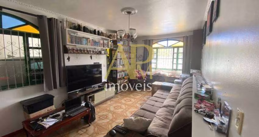 Casa à venda: 3 dorm, 235m², financia na Praia Comprida- São José