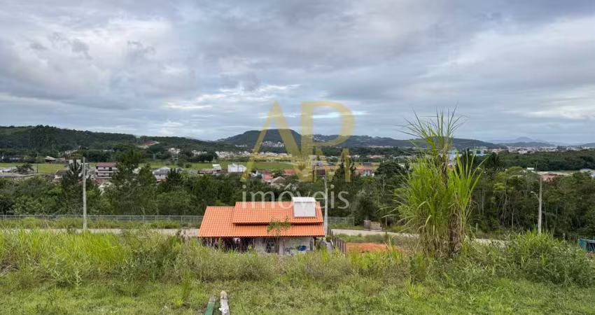 Terreno Misto à venda com 240m² - Loteamento Lisboa III- Lisboa 3