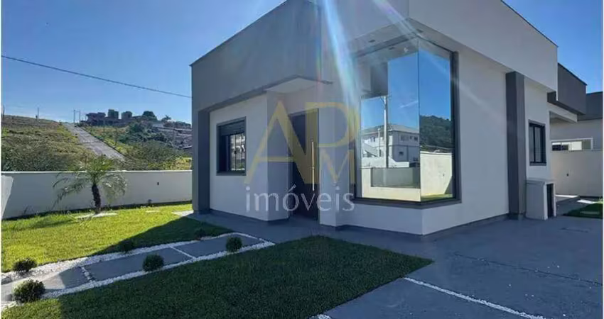 Casa à venda: 3 dorm (1 suíte) e amplo quintal - alto aririu/palhoça