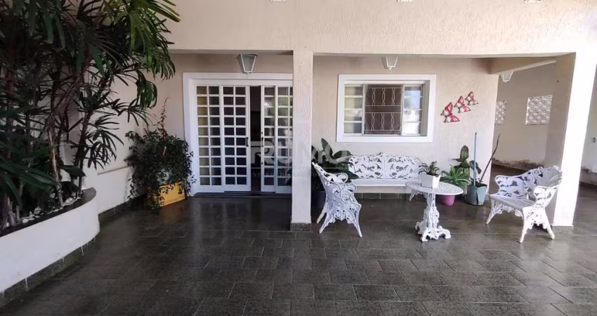 Casa com 3 quartos à venda na Rua Paraibuna, 445, Jardim Flamboyant, Campinas