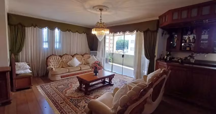 Apartamento com 4 quartos à venda na Rua Doutor Carlos Guimarães, 150, Cambuí, Campinas
