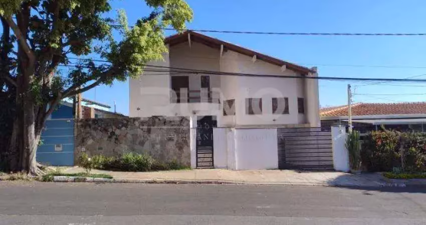 Casa com 5 quartos à venda na Rua Sampaio Vidal, 531, Jardim Chapadão, Campinas