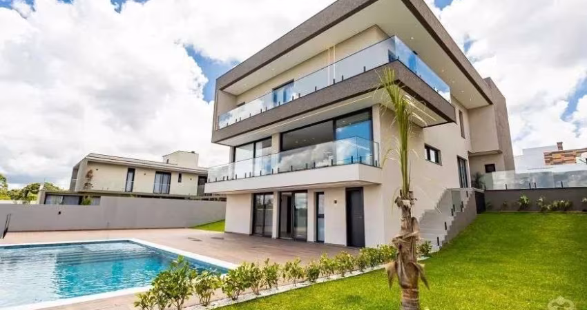 Casa em condomínio de Alto Padrão com 4 suítes em Campo Largo/PR