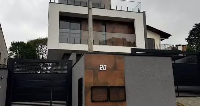 Casa com 3 quartos à venda no Uberaba, Curitiba 