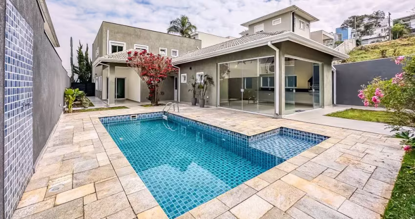 Maravilhosa casa no golf village - carapicuíba - 357m². 4 suítes 3 vagas