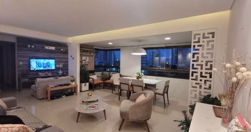 Apartamento com 3 quartos e 1 suíte para venda em Armação no Edifício Serra do Mar vista mar